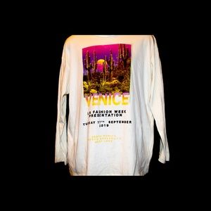 Venice white long sleeve T-shirt